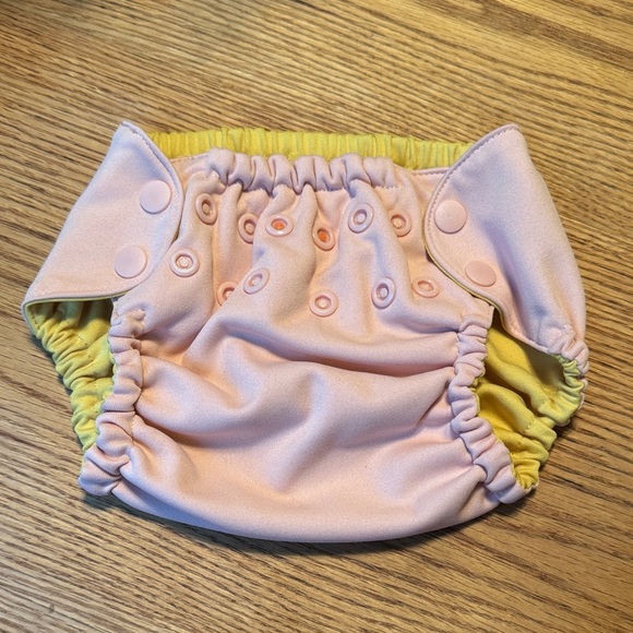 Esembly Other - Esembly size 1.  7-17lbs
Color: Blush